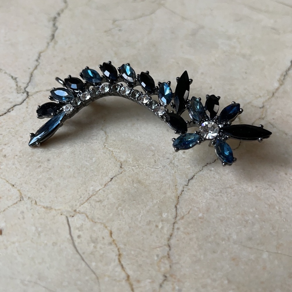 Ear Cuff - Picture 9 of 9